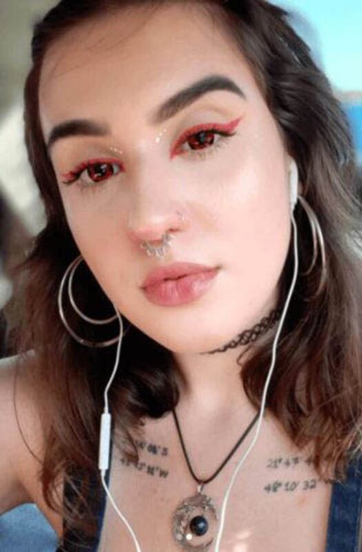 Reseña fotográfica de los contactos Sasuke Mangekyou Sharingan