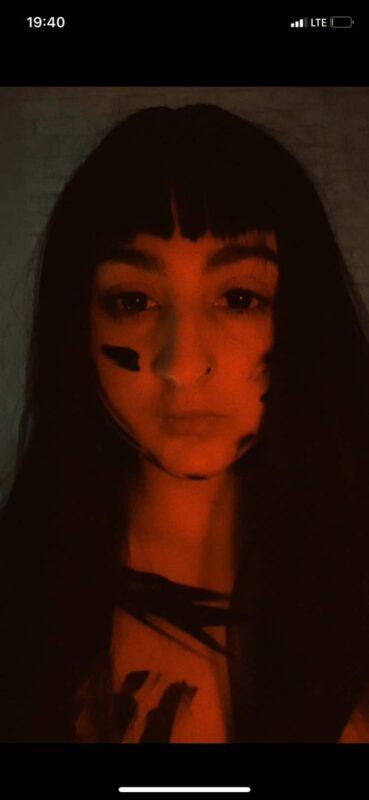 Reseña fotográfica de los contactos Uchiha Sharingan totalmente activados