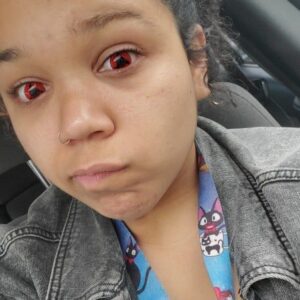 Reseña fotográfica de los contactos Uchiha Sharingan totalmente activados